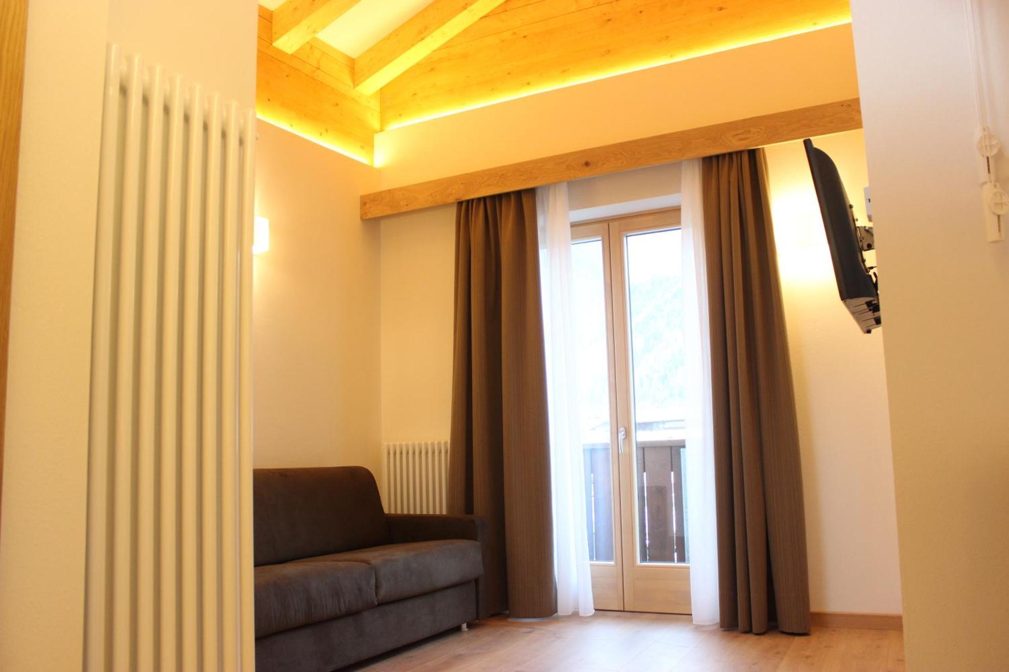 Hotel Collini Pinzolo Quarto foto
