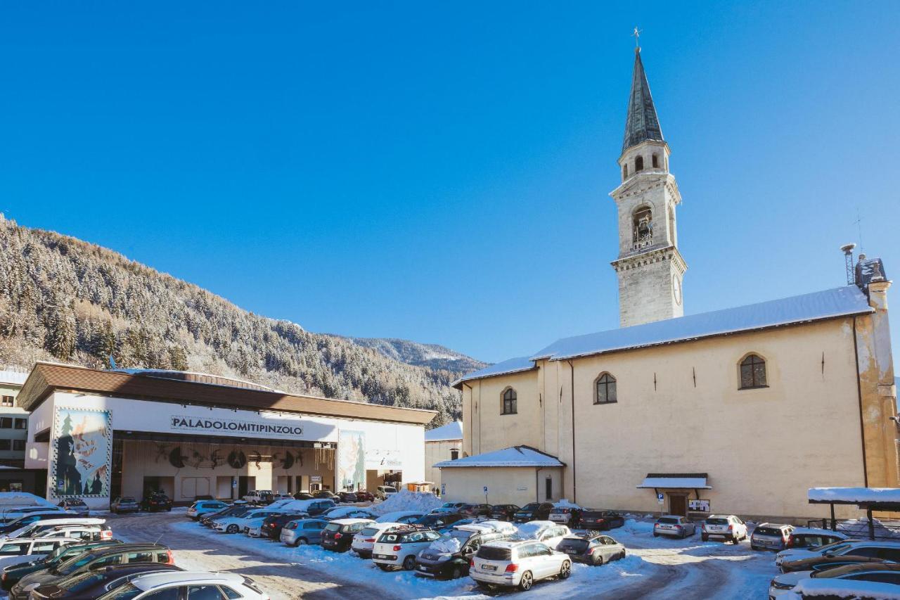 Hotel Collini Pinzolo Exterior foto